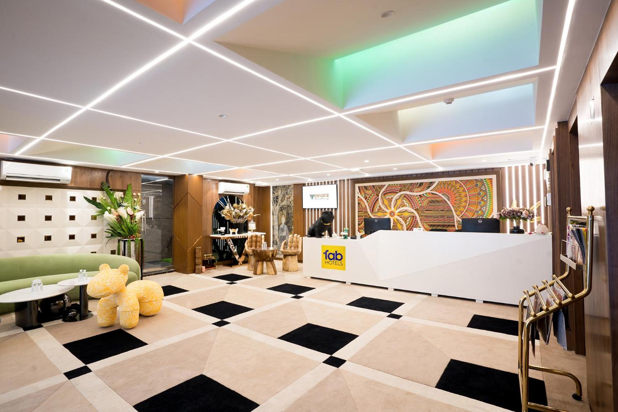 Hotel Oriva Vinflora Residency - Nr Lv Prasad Hospital, Banjara Hills à Haïdarabad Extérieur photo