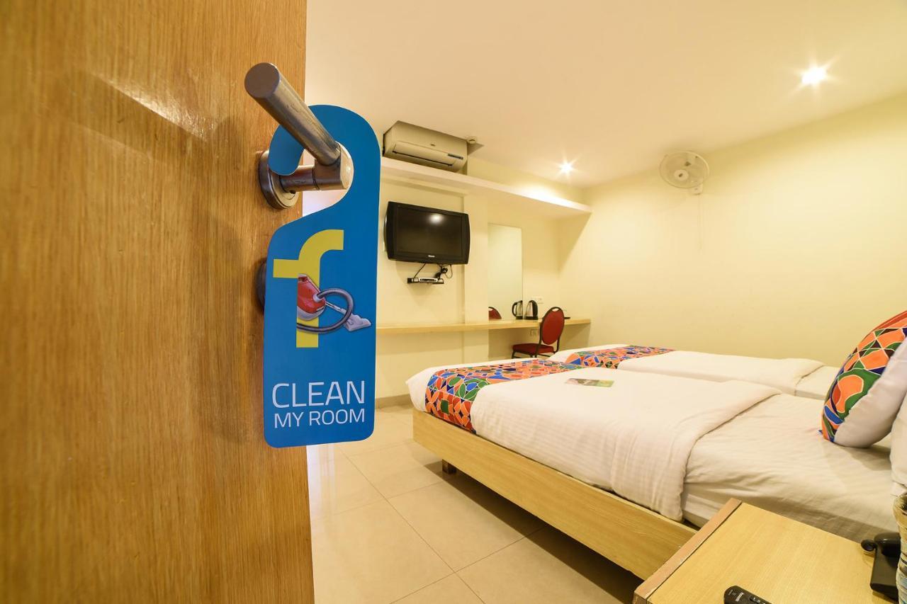 Hotel Oriva Vinflora Residency - Nr Lv Prasad Hospital, Banjara Hills à Haïdarabad Extérieur photo